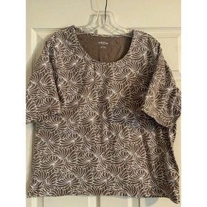 Orvis Women’s Large Blouse Beige White Floral 100% Cotton Great Condition